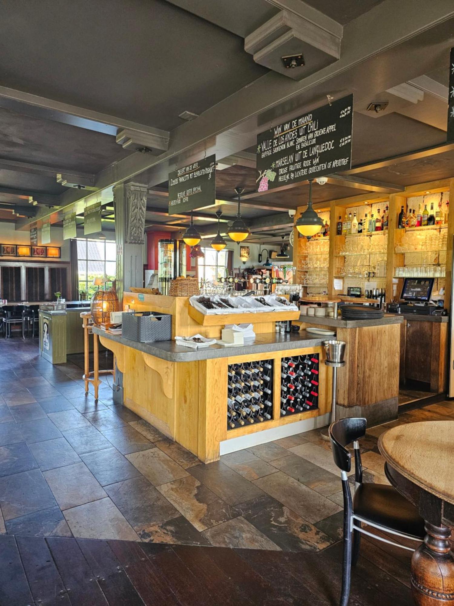 Cafe Brasserie Het Heerenhuis Het Kalf Екстериор снимка