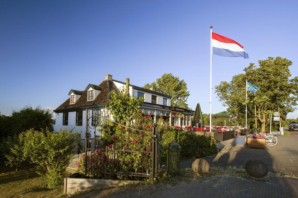 Cafe Brasserie Het Heerenhuis Het Kalf Екстериор снимка