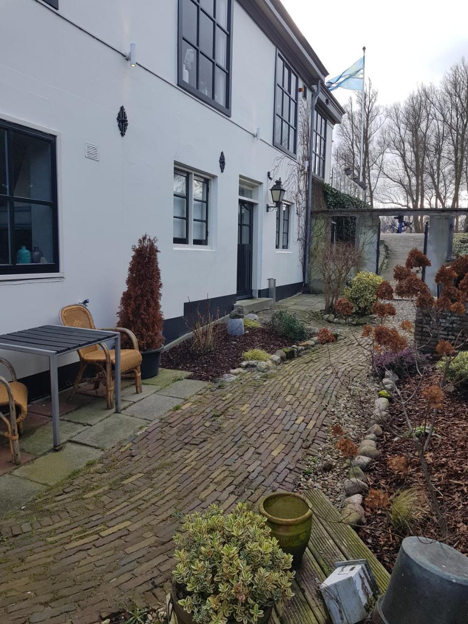 Cafe Brasserie Het Heerenhuis Het Kalf Екстериор снимка